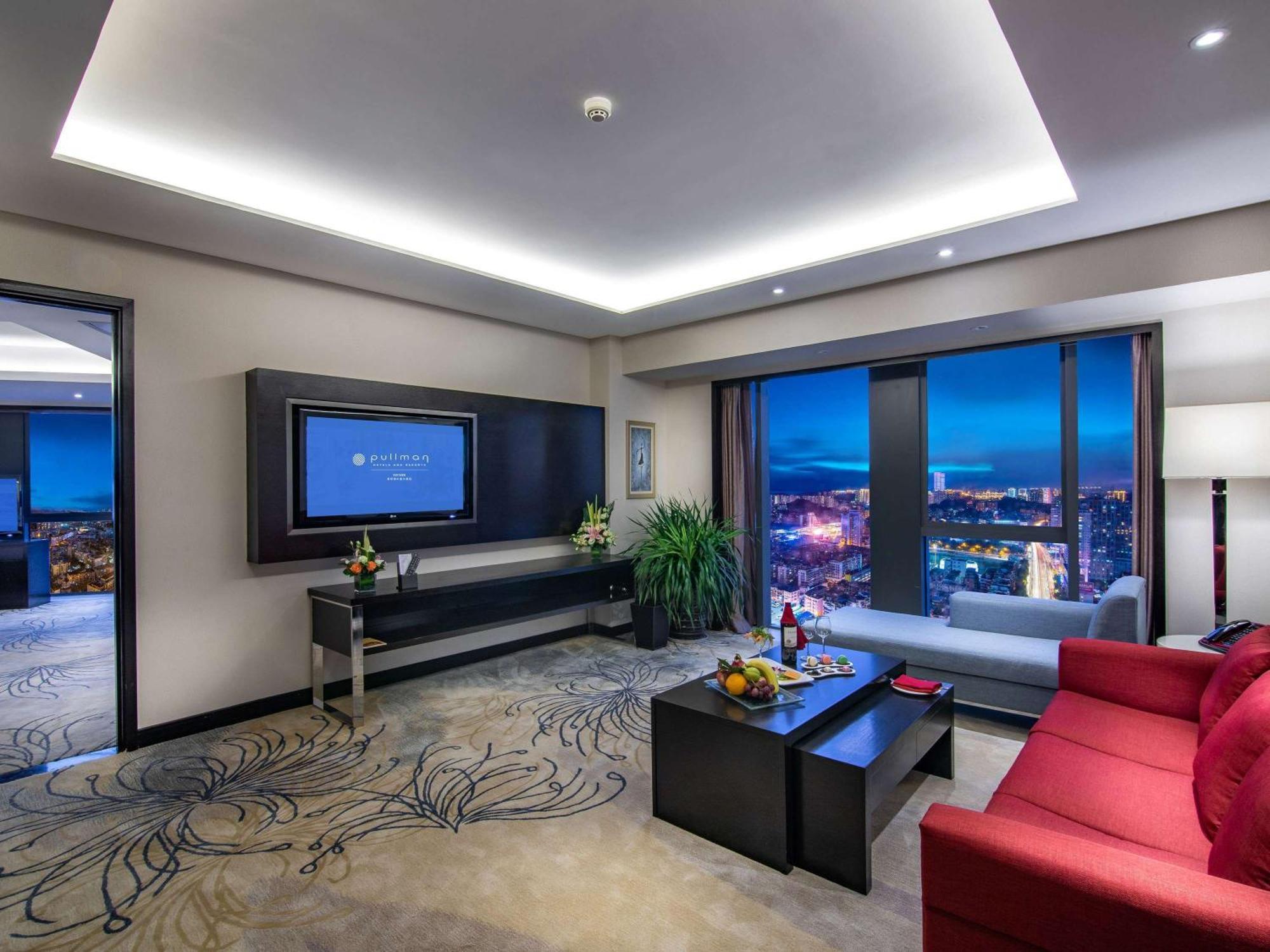 Hotel Pullman Guiyang Guiyang  Exterior foto